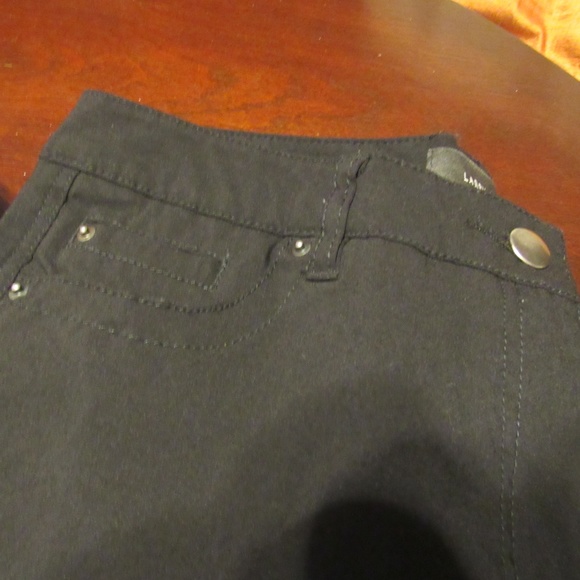 🖤🐈‍⬛🖤 Lovely Vintage Deadstock Sleek Larry Levine Black Dress Slacks - 8 - Picture 4 of 7